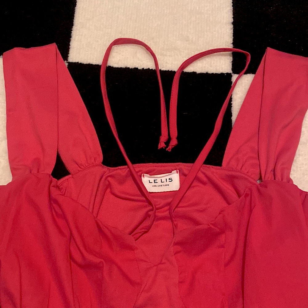 Pink Cropped Tank - Picture 3 of 3